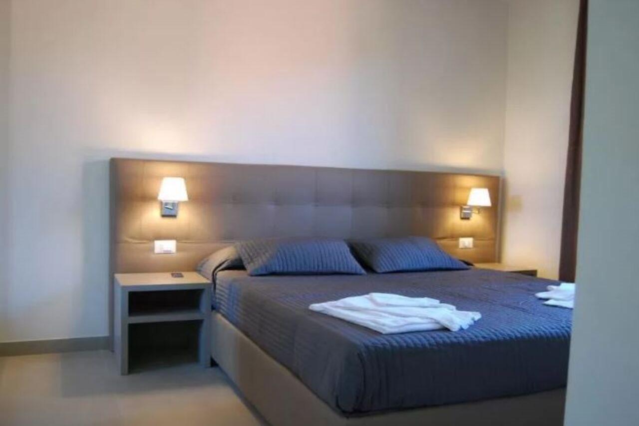 Residenze Al Colle Dei Pini Aparthotel Riccione Exterior photo