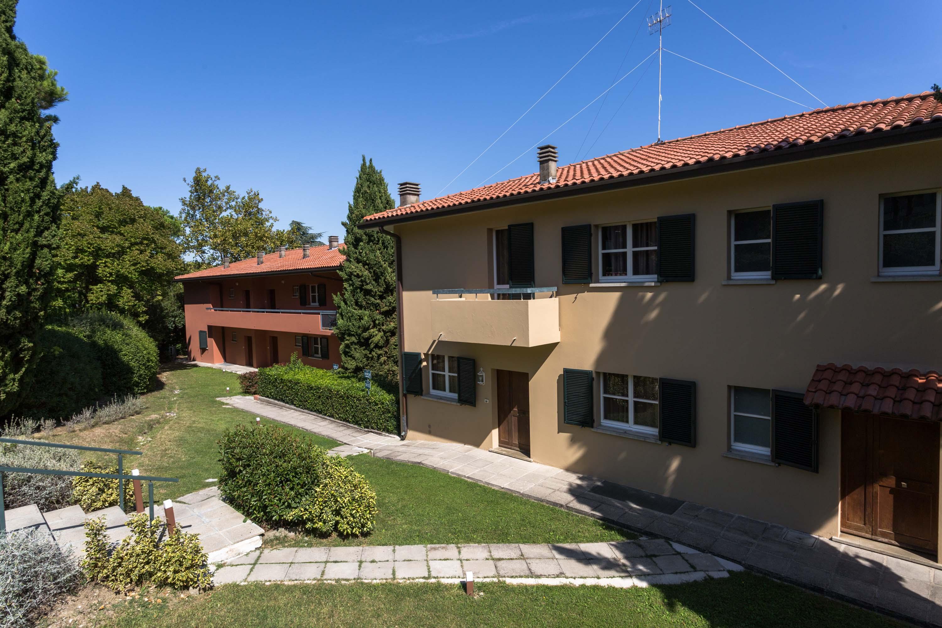 Residenze Al Colle Dei Pini Aparthotel Riccione Exterior photo