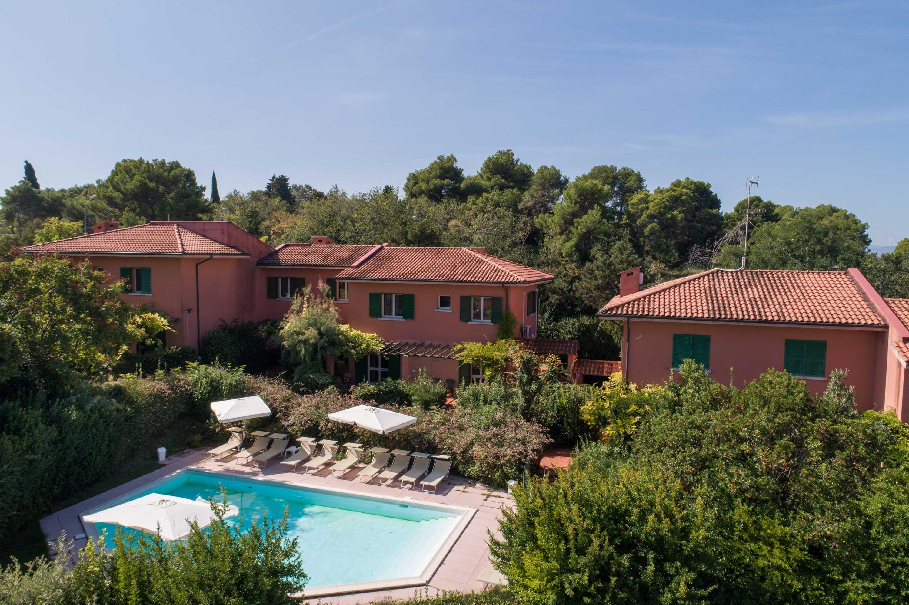 Residenze Al Colle Dei Pini Aparthotel Riccione Exterior photo