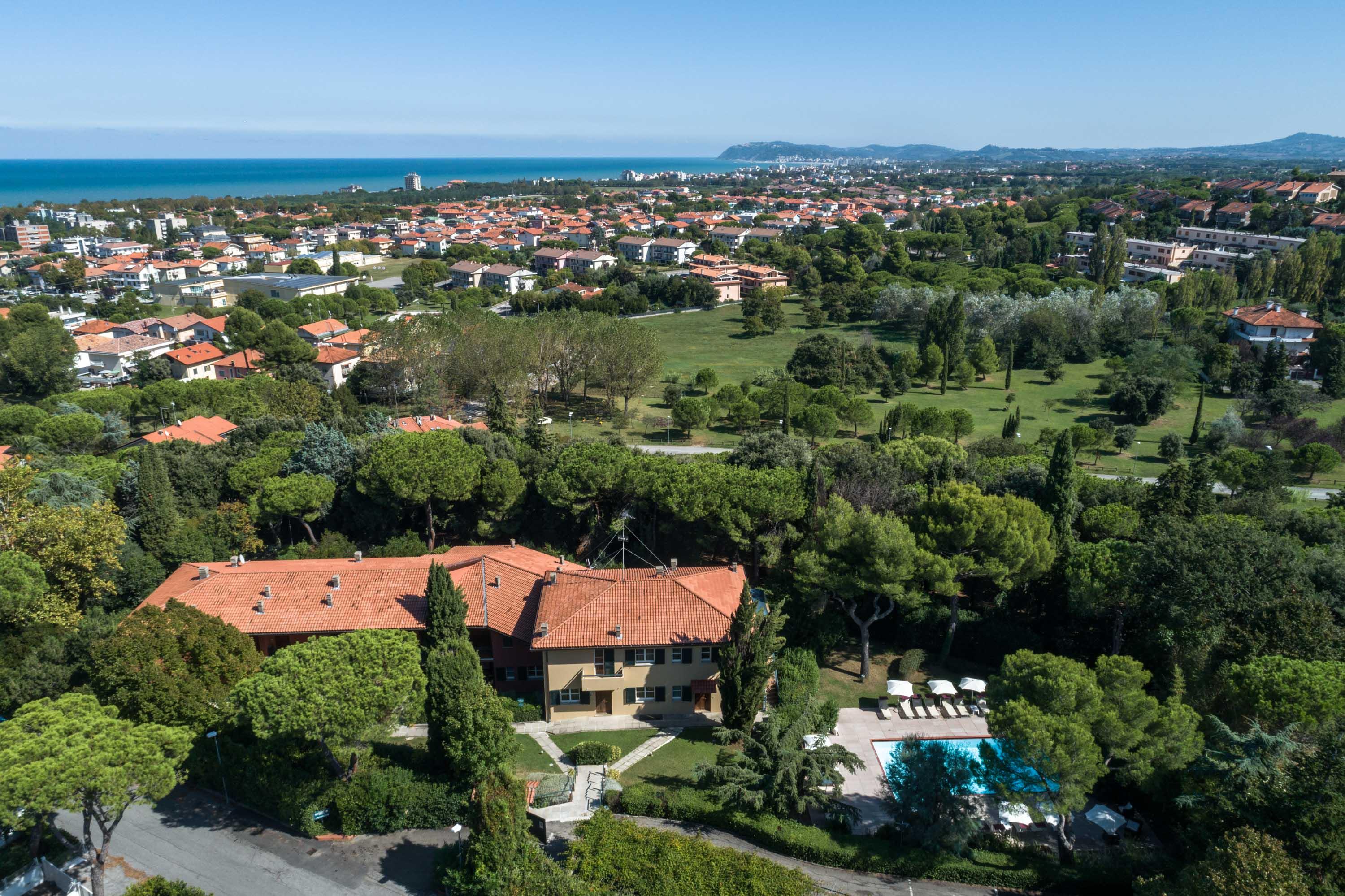 Residenze Al Colle Dei Pini Aparthotel Riccione Exterior photo
