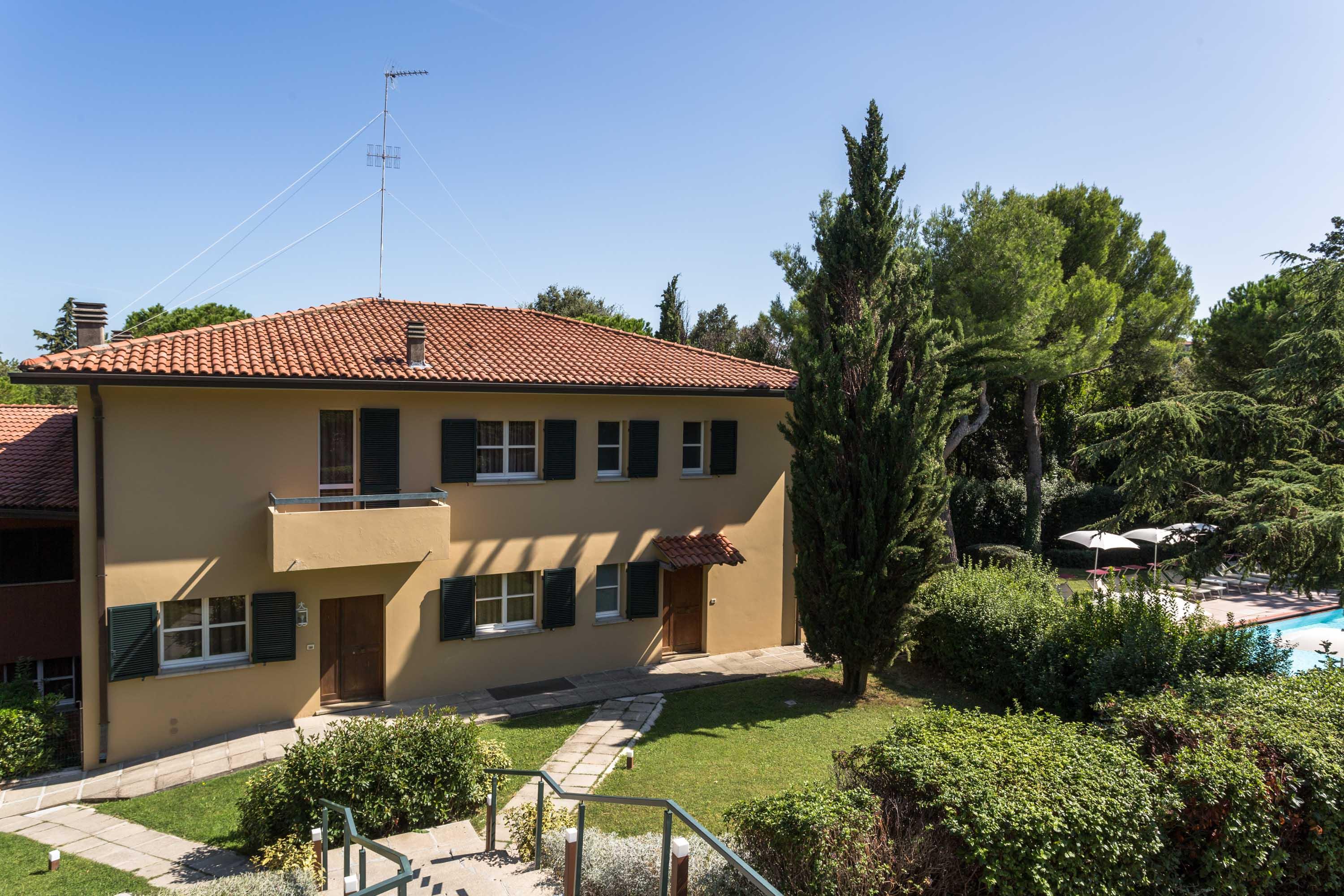 Residenze Al Colle Dei Pini Aparthotel Riccione Exterior photo