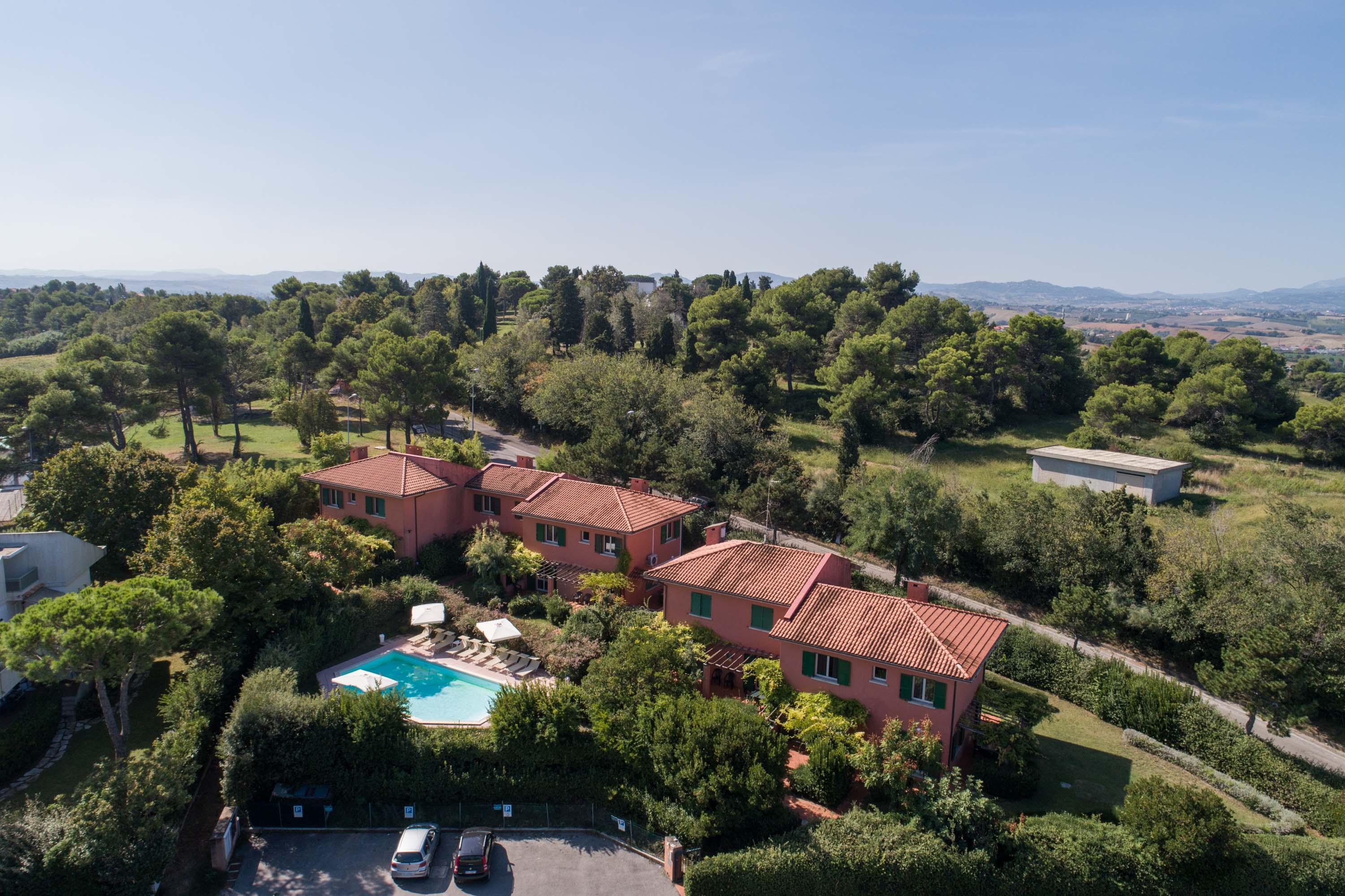 Residenze Al Colle Dei Pini Aparthotel Riccione Exterior photo
