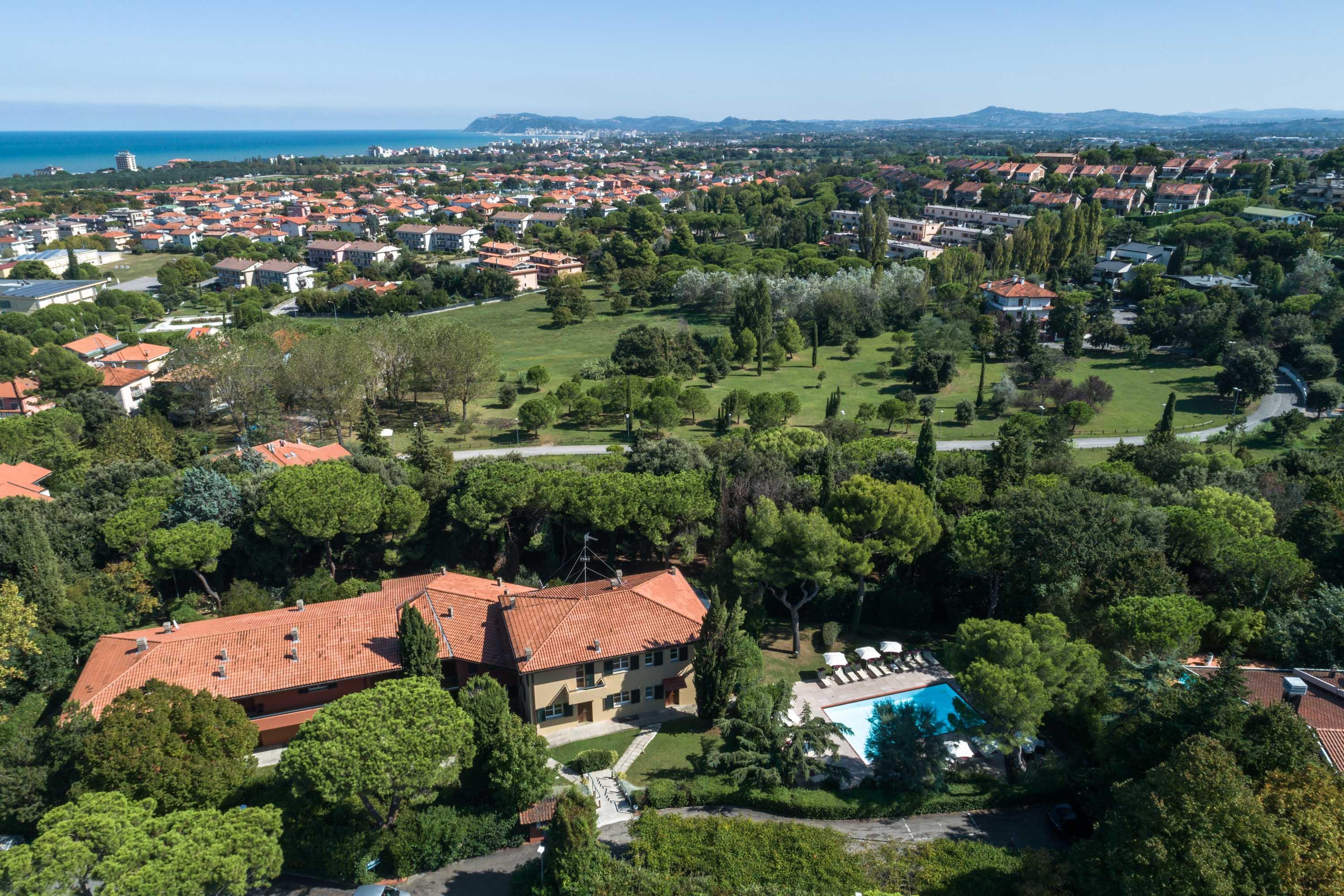 Residenze Al Colle Dei Pini Aparthotel Riccione Exterior photo