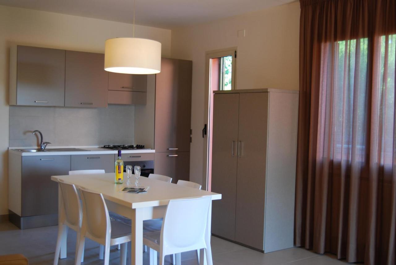 Residenze Al Colle Dei Pini Aparthotel Riccione Exterior photo